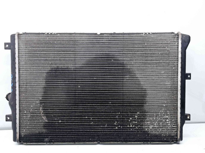 Radiator apa Volkswagen Passat CC (357) [Fabr 2008-2012] 3C0121253AR 2.0 TDI CFFB 103KW / 140CP 2.0 TDI CFFB 103KW / 140CP