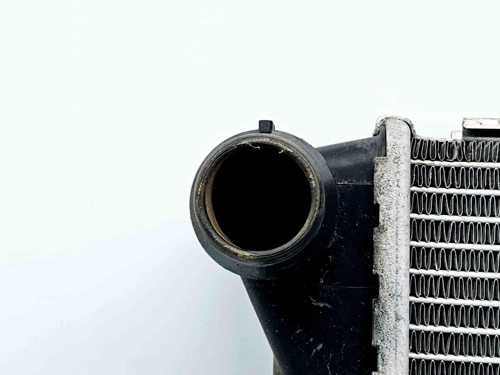 Radiator apa Volkswagen Passat CC (357) [Fabr 2008-2012] 3C0121253AR 2.0 TDI CFFB 103KW / 140CP 2.0 TDI CFFB 103KW / 140CP - imagine 4