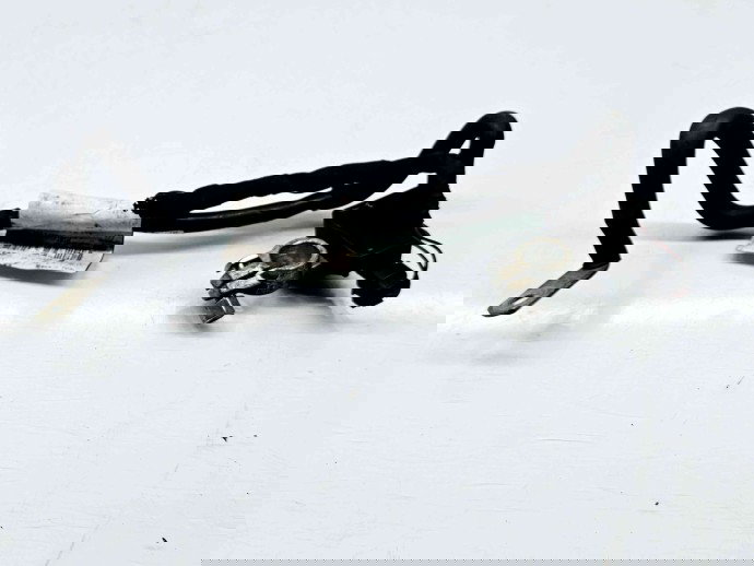   Borna baterie (-) Volkswagen Tiguan (5N) [Fabr 2007-2016] 1K0915181H  