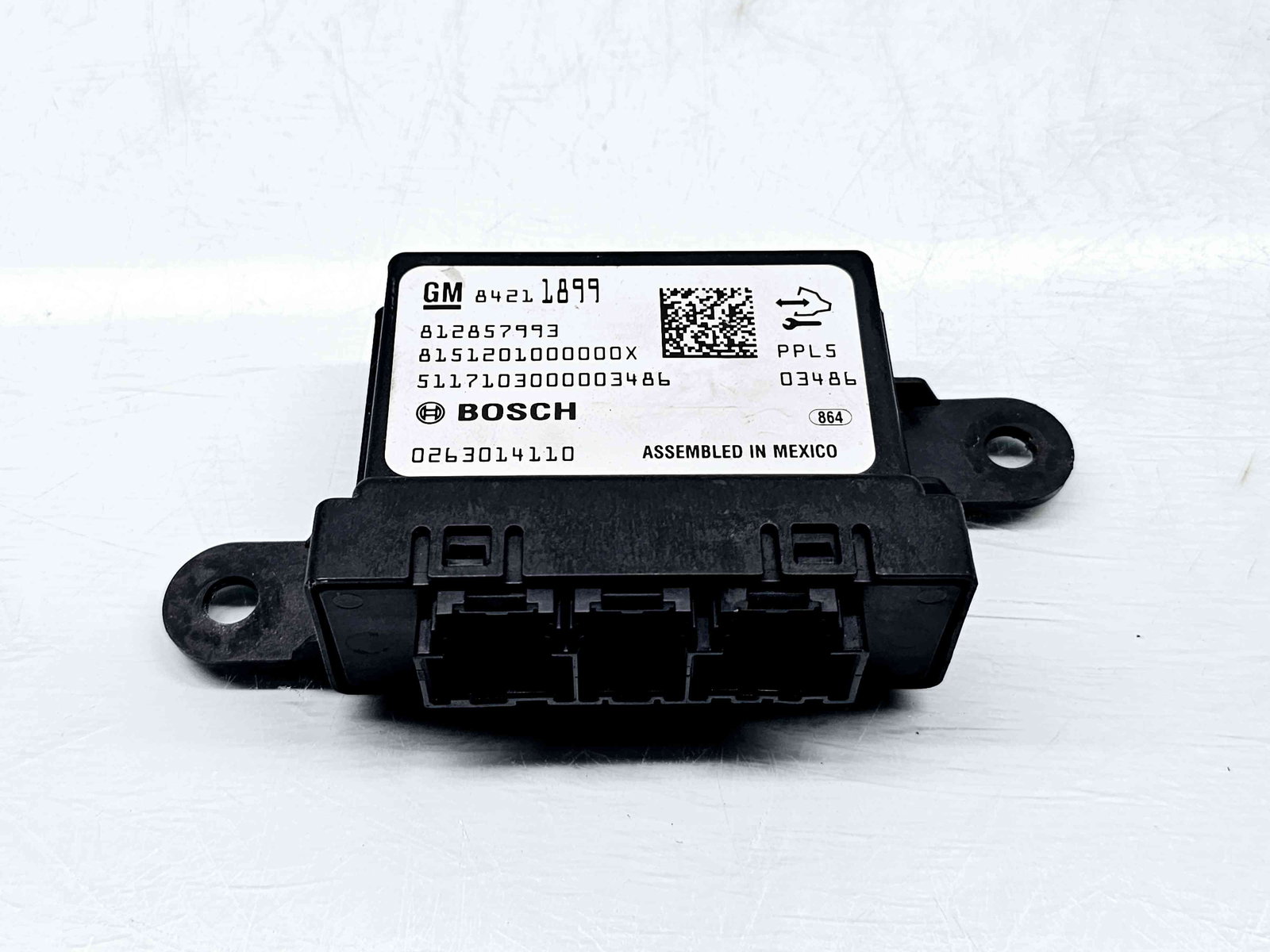 Modul senzori parcare Opel Insignia B Combi [Fabr 2017-prezent] 84211899 - imagine 1