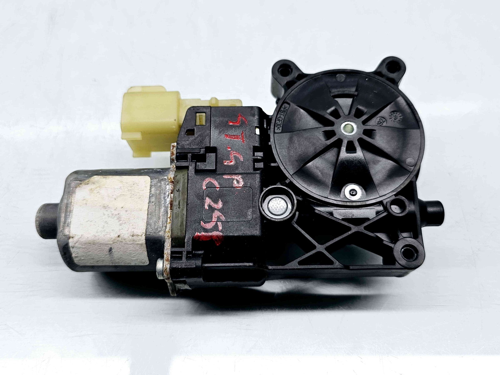 Motoras geam stanga spate Ford Mondeo 5 Sedan [Fabr 2014-2022] OEM - imagine 1