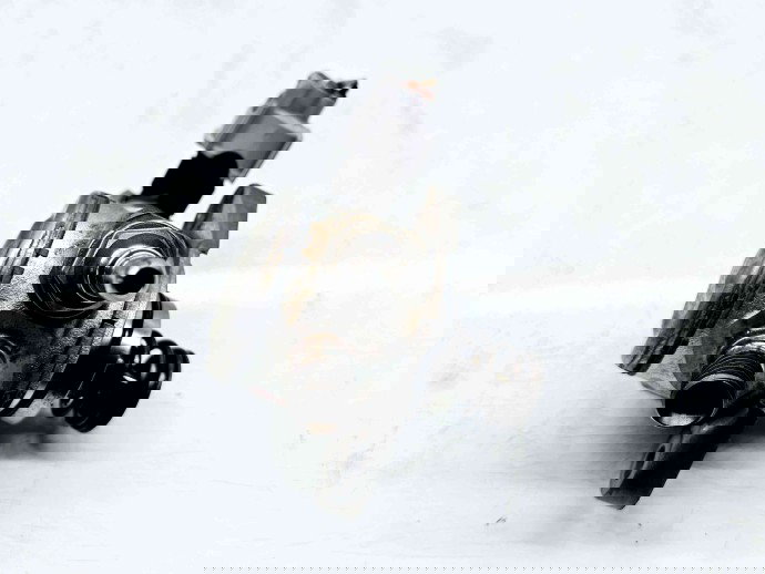 Pompa inalta presiune Dacia Duster (PH2, H79) [Fabr 2013-2017] 166301888R 1.2 TCE H5F408 85KW / 116CP