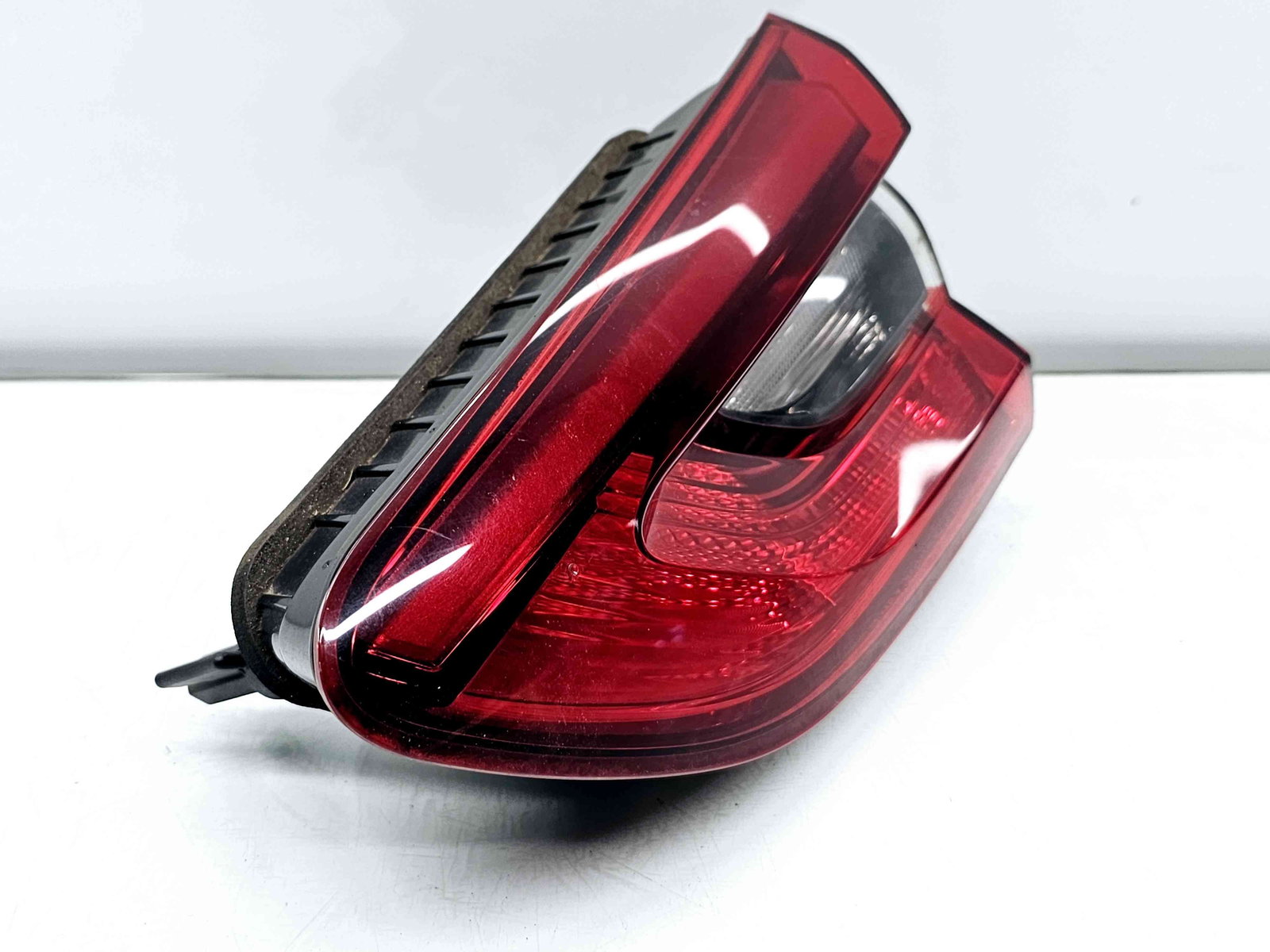 Stop haion dreapta Opel Insignia B Combi [Fabr 2017-prezent] 39107541 - imagine 2