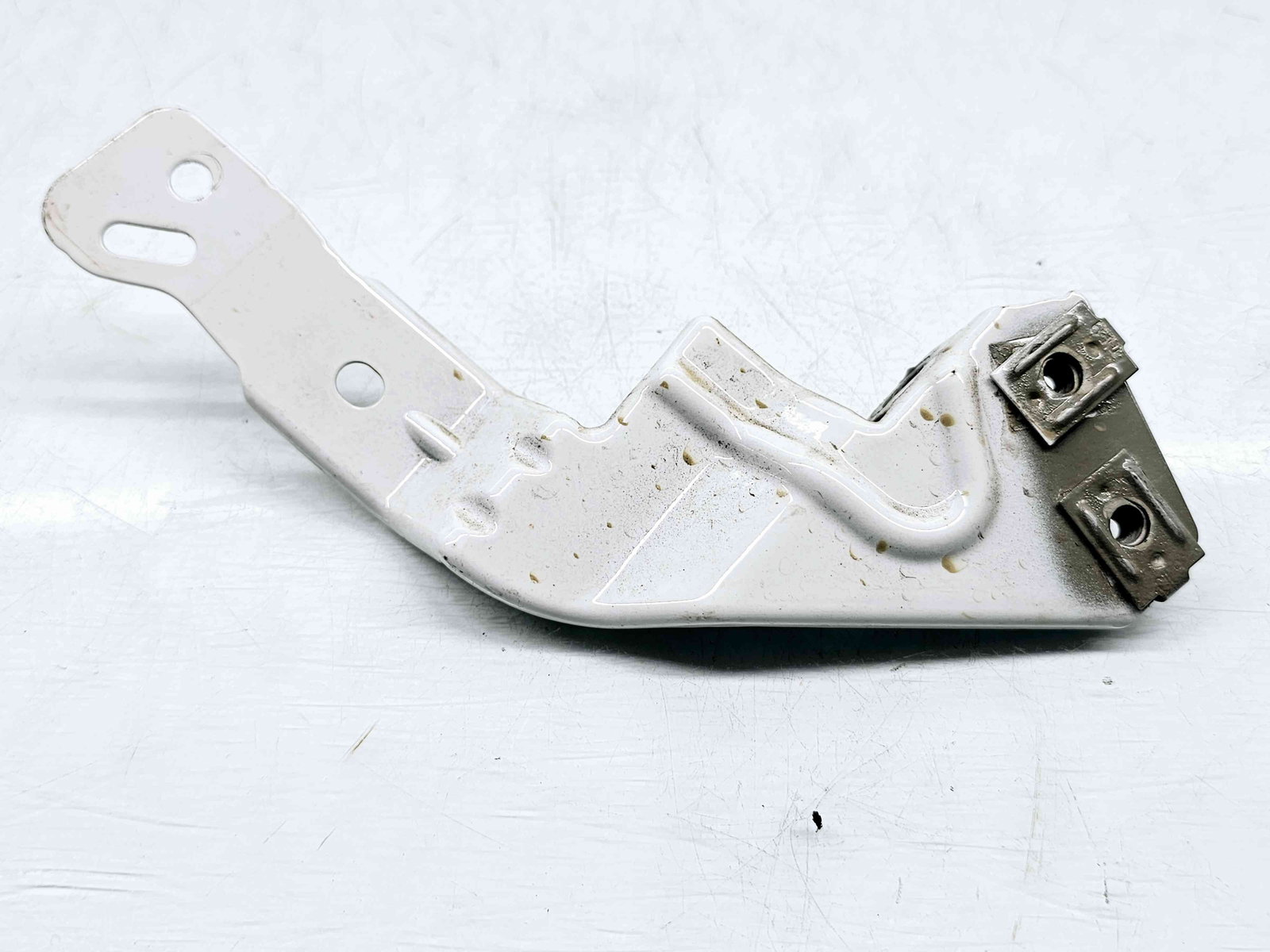 Suport aripa stanga fata Opel Insignia B Combi [Fabr 2017-prezent] 39063367 - imagine 1