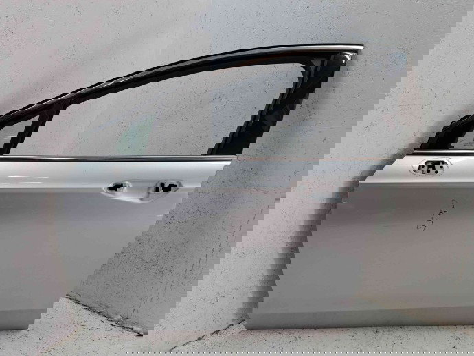 Usa stanga fata Ford Mondeo 5 Sedan [Fabr 2014-2022] Moondust Silver Metc