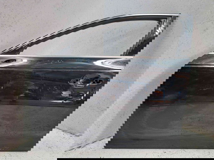 Usa stanga fata Audi A4 (8W2, B9) [Fabr 2015-2023] LY9B