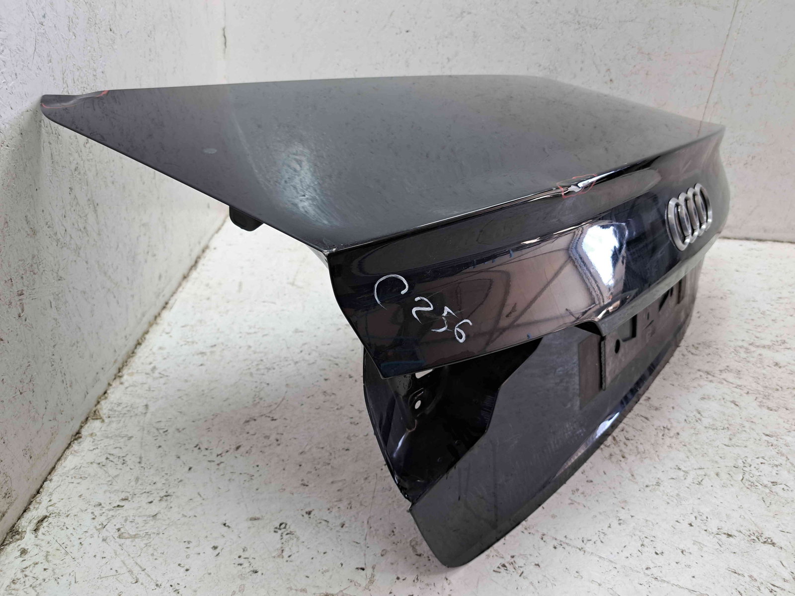 Capota portbagaj Audi A4 (8W2, B9) [Fabr 2015-2023] LY9B - imagine 2