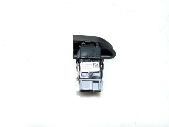 Buton blocare usi Dacia Duster  SD 1.6 SCe OEM 2010-2017