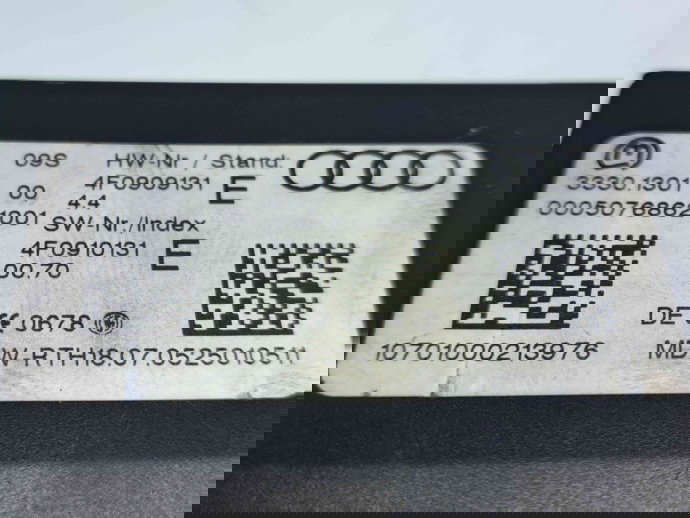  Contact cu cheie Audi A6 (4F2, C6) [Fabr 2004-2010] 4F0910131E  