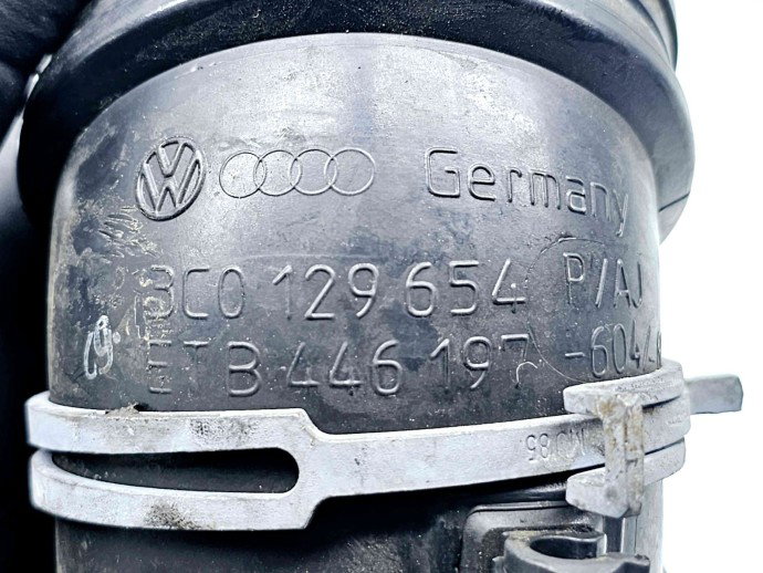 Tub admisie aer Volkswagen Passat B7 (362) [Fabr 2010-2014] 3C0129654P/AJ 2.0 TDI CFGC 130KW / 177CP