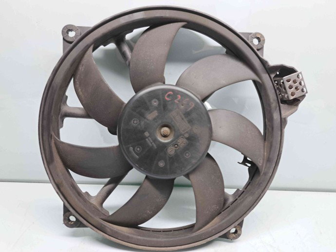 Electroventilator Renault Megane 3 (B95) [Fabr 2008-2016] 214810898R 1.5 DCI K9K837 81KW / 110CP