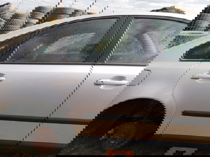 Usa dreapta spate Volvo S40 2.0 diesel OEM 2004-2012