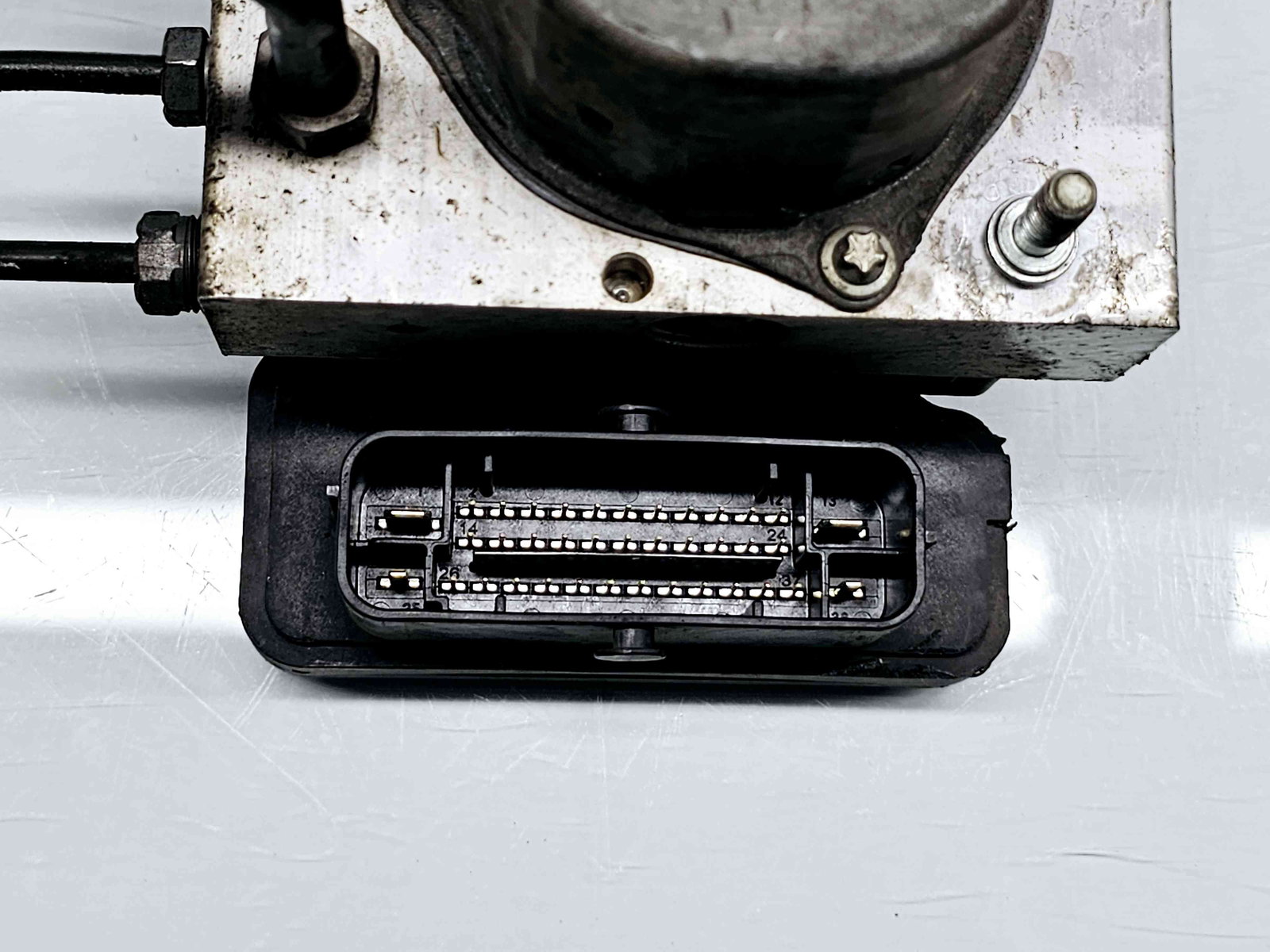 Pompa ABS Ford Transit Custom (TTF) [Fabr 2012-2016] BK212C405AF 2.2 TDCI DRFB 92KW / 125CP - imagine 2