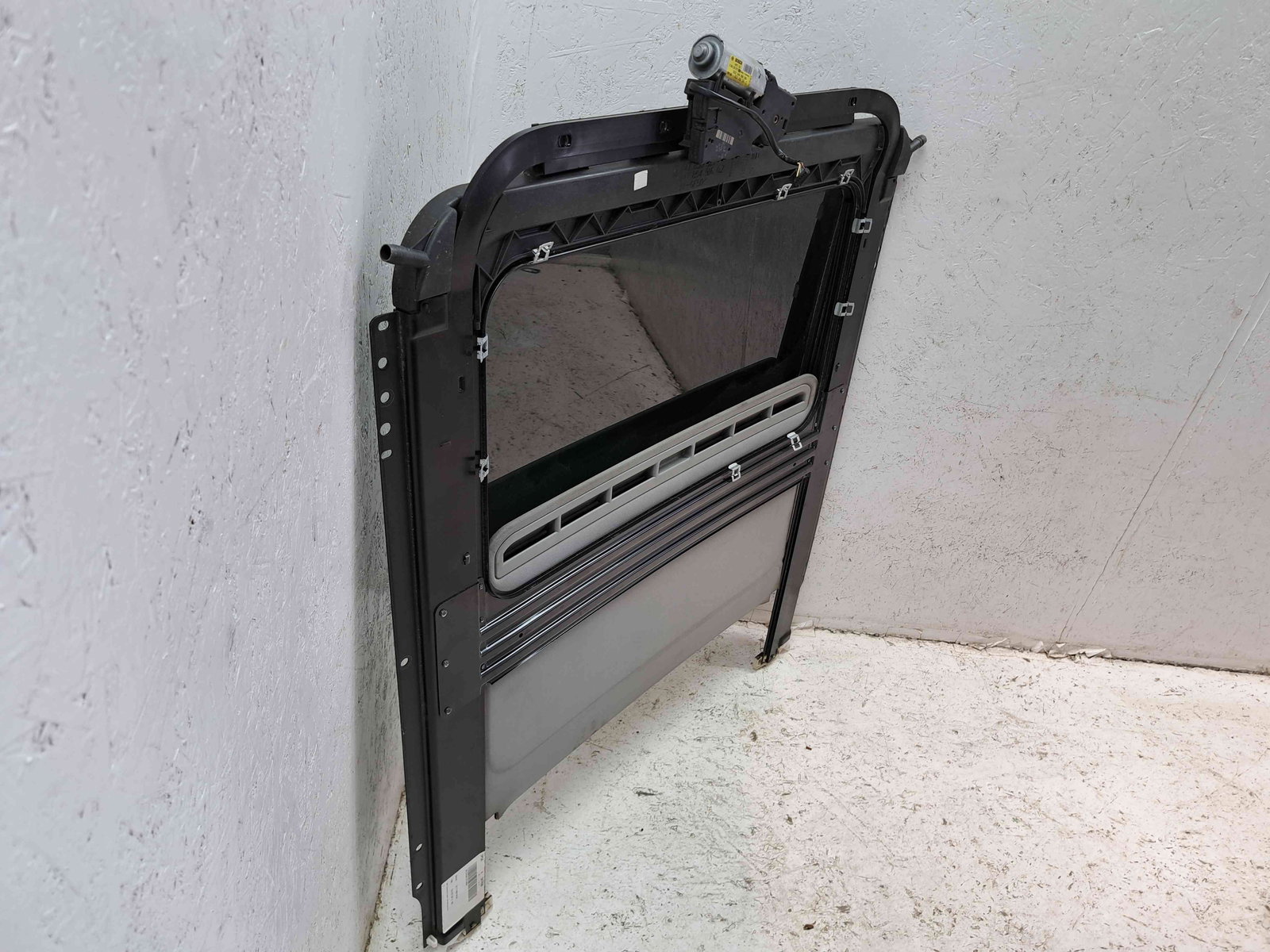 Trapa Volkswagen Touareg (7LA, 7L6) [Fabr 2003-2010] 7L0877041A3 - imagine 6