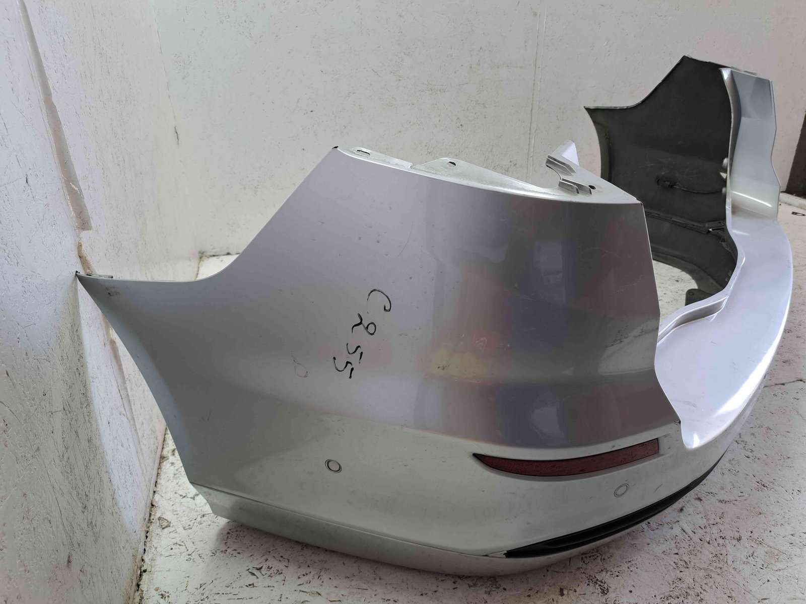 Bara spate Ford Mondeo 5 Combi [Fabr 2014-2022] Moondust Silver Metc - imagine 4