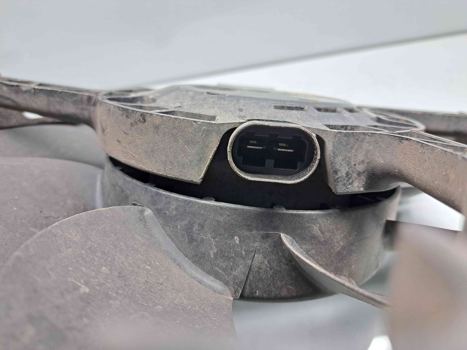 Electroventilator Nissan Qashqai [Fabr 2007-2014] oem 1.5 DCI K9KLHJ2 81KW / 110CP - imagine 3