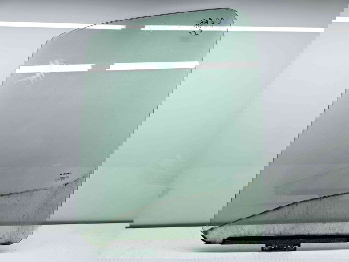 Geam usa stanga fata Iveco Daily IV Van [Fabr 2006-2012] OEM