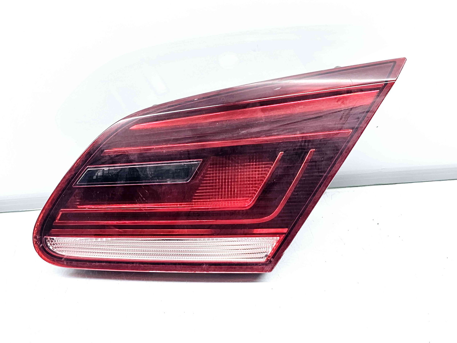 Stop haion dreapta Volkswagen Passat CC (358) Facelift [Fabr 2012-2016] 3C8945308T