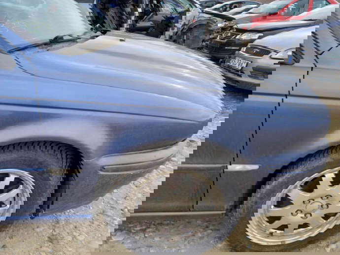 Aripa dreapta fata Jaguar X-Type 2.1 OEM 2001-2009