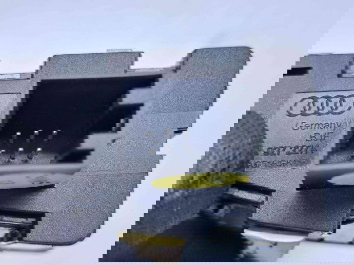  Buton deschidere torpedou Audi A6 (4F2, C6) [Fabr 2004-2010] 4F1927227A