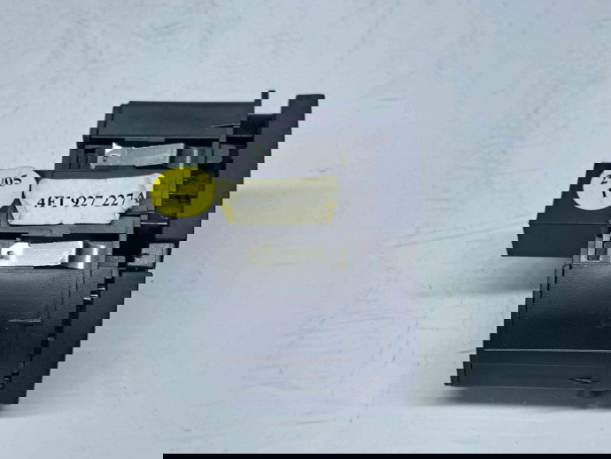  Buton deschidere torpedou Audi A6 (4F2, C6) [Fabr 2004-2010] 4F1927227A