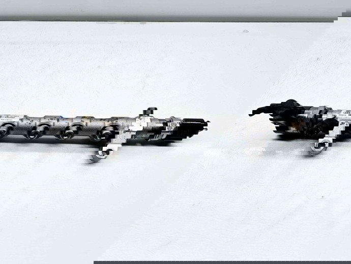 Rampa injectoare  Volkswagen Passat B7 (362) [Fabr 2010-2014] 03L130089P 2.0 TDI CFJA 125KW / 170CP