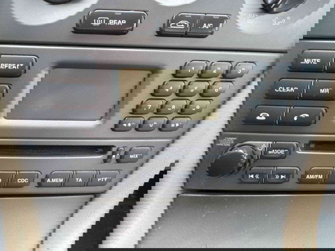 Radio CD Jaguar X-Type 2.1 OEM 2001-2009