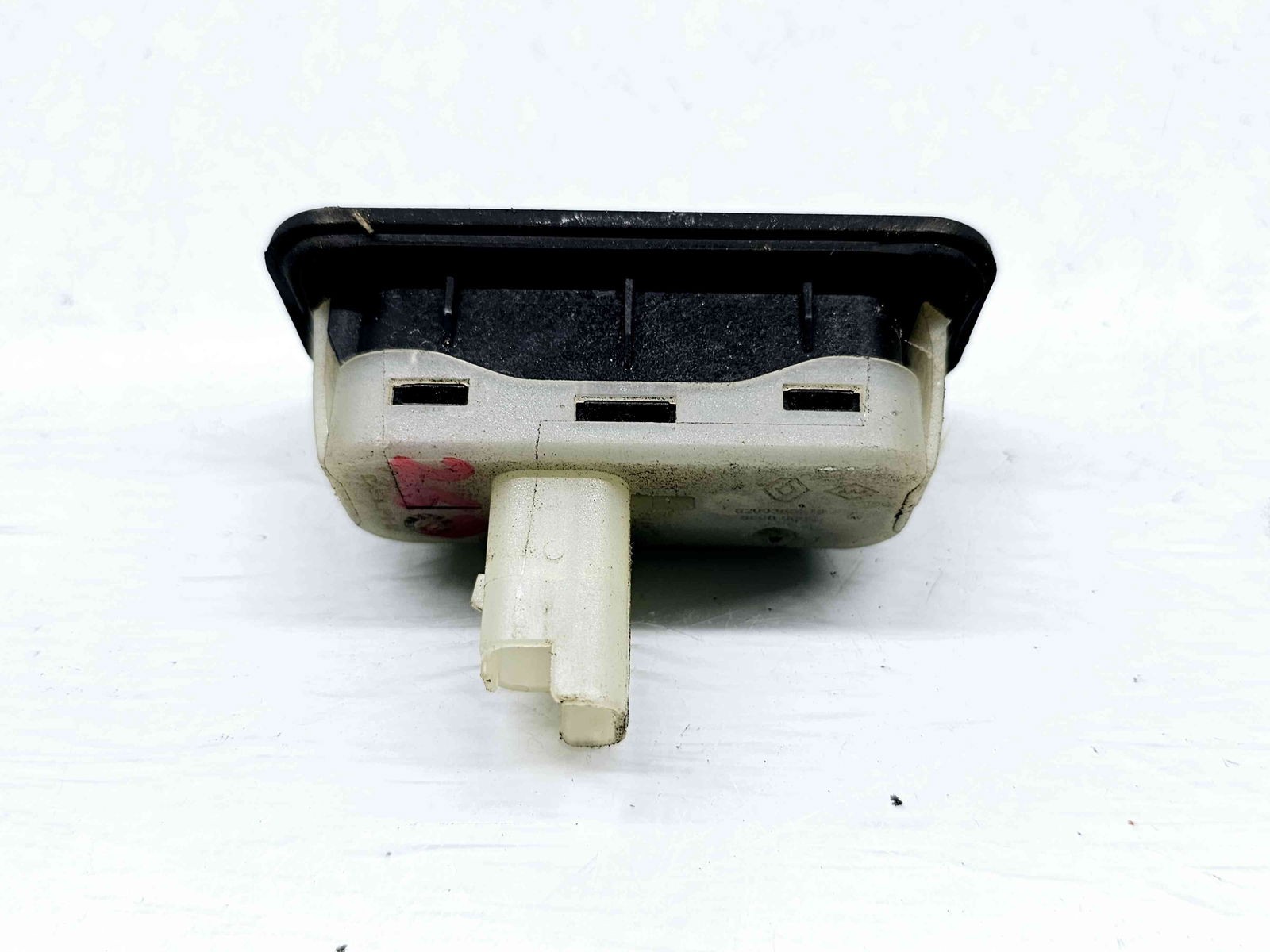 Buton deschidere portbagaj Renault Scenic 3 [Fabr 2009-2015] 8200385515 - imagine 3