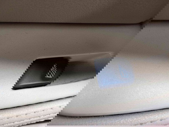 Butoane geam stanga spate Jaguar X-Type 2.1 OEM 2001-2009