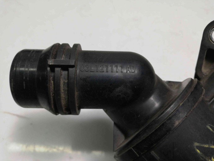 Corp termostat Audi A4 B8 2.0 03L121111AD 2011