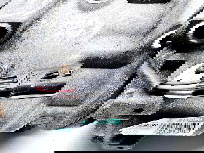 Compresor clima Nissan Qashqai [Fabr 2007-2014] 926009865R 1.5 DCI K9K LH2 81KW / 110CP