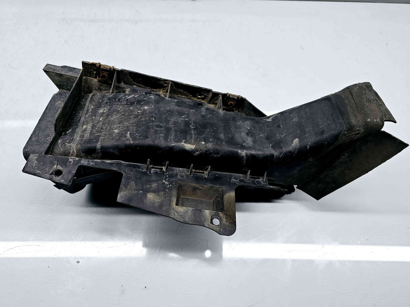 Difuzor captare aer Bmw 3 (E46) [Fabr 1998-2005] 8197928 - imagine 2