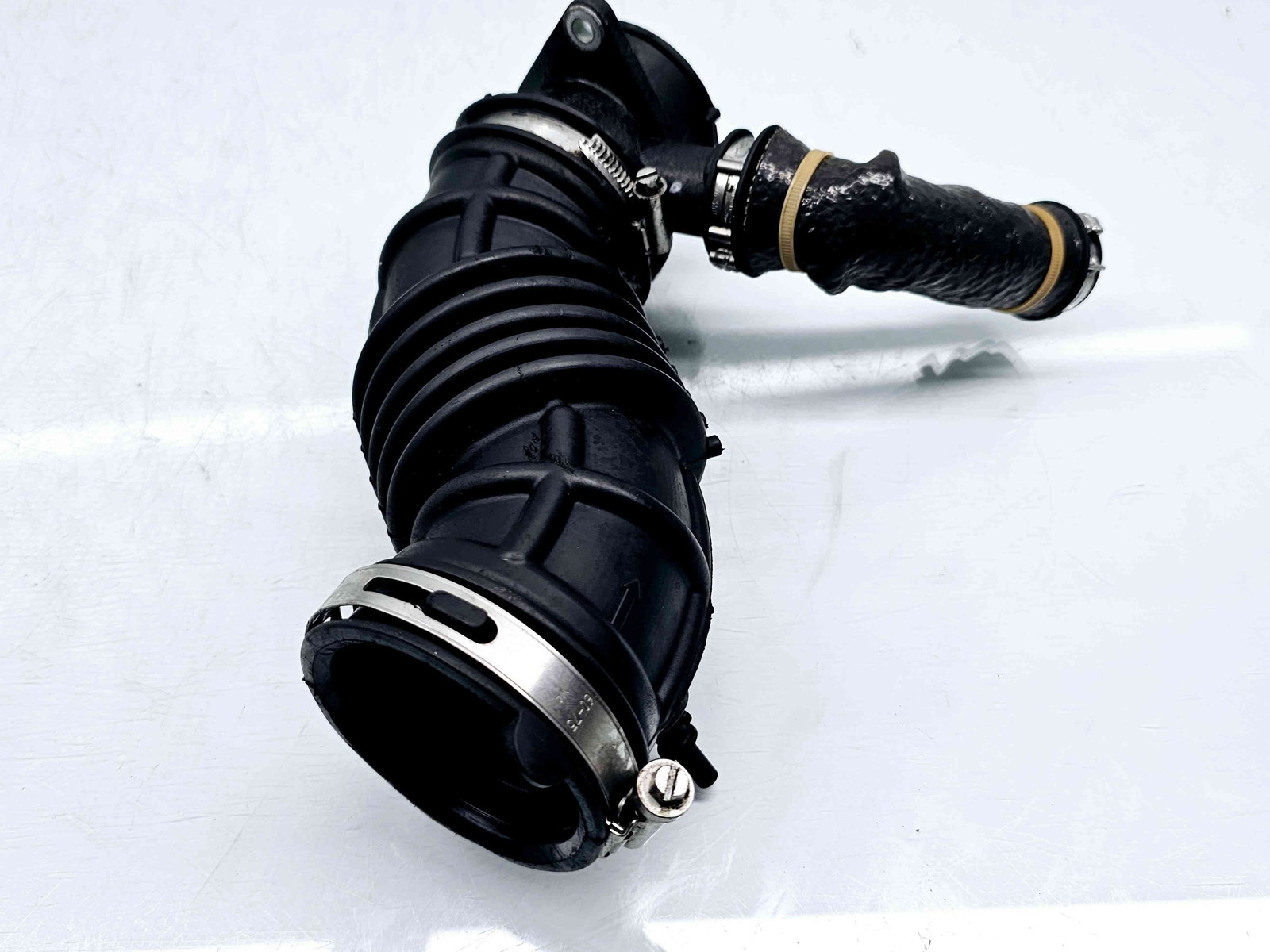 Furtun intercooler Ford Mondeo 5 Sedan [Fabr 2014-2022] AV61-6C784-AF 1.6 TDCI T3WA 85KW / 116CP - imagine 3