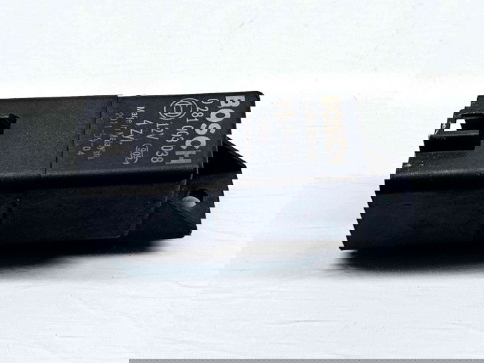   Releu  Volkswagen Passat B6 (3C2) [Fabr 2005-2010] 038907281D  