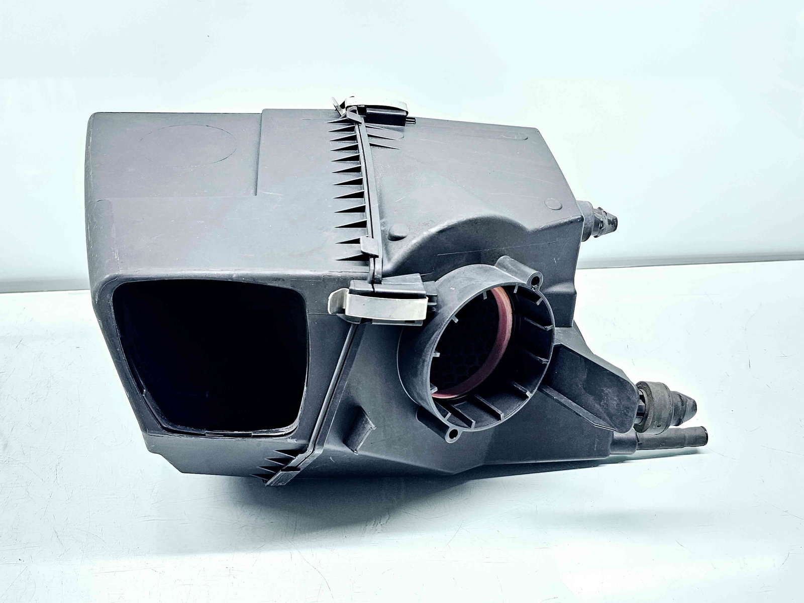 Carcasa filtru aer Audi A6 (4F2, C6) facelift [Fabr 2004-2010] 4F0133835AH 2.0 TDI CAHA 125KW / 170CP - imagine 2