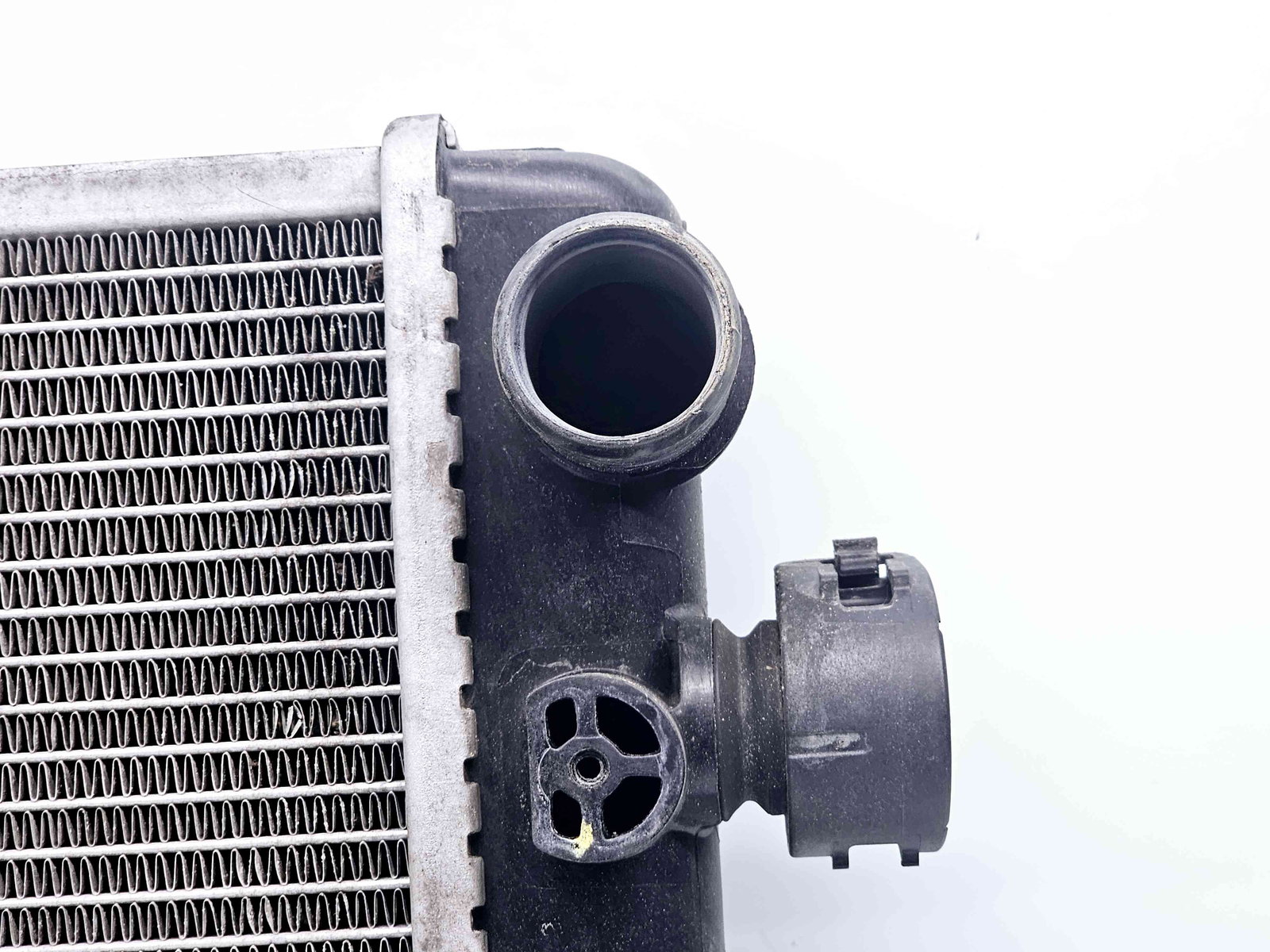 Radiator apa Peugeot 208 [Fabr 2012-2024] 870960400 1.4 HDI DV4C 50KW / 68CP - imagine 4