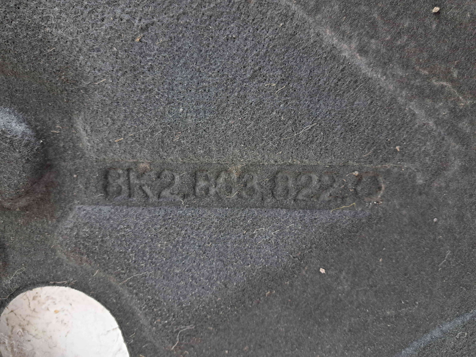 Scut cutie Audi A4 (8W2, B9) [Fabr 2015-2023] 8K2863822Q - imagine 3