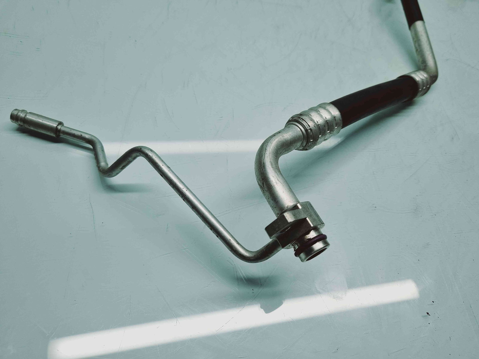 Conducta AC Audi A4 (8W2, B9) [Fabr 2015-2023] 8W2816740 2.0 TDI DEUA 110KW / 150CP - imagine 4