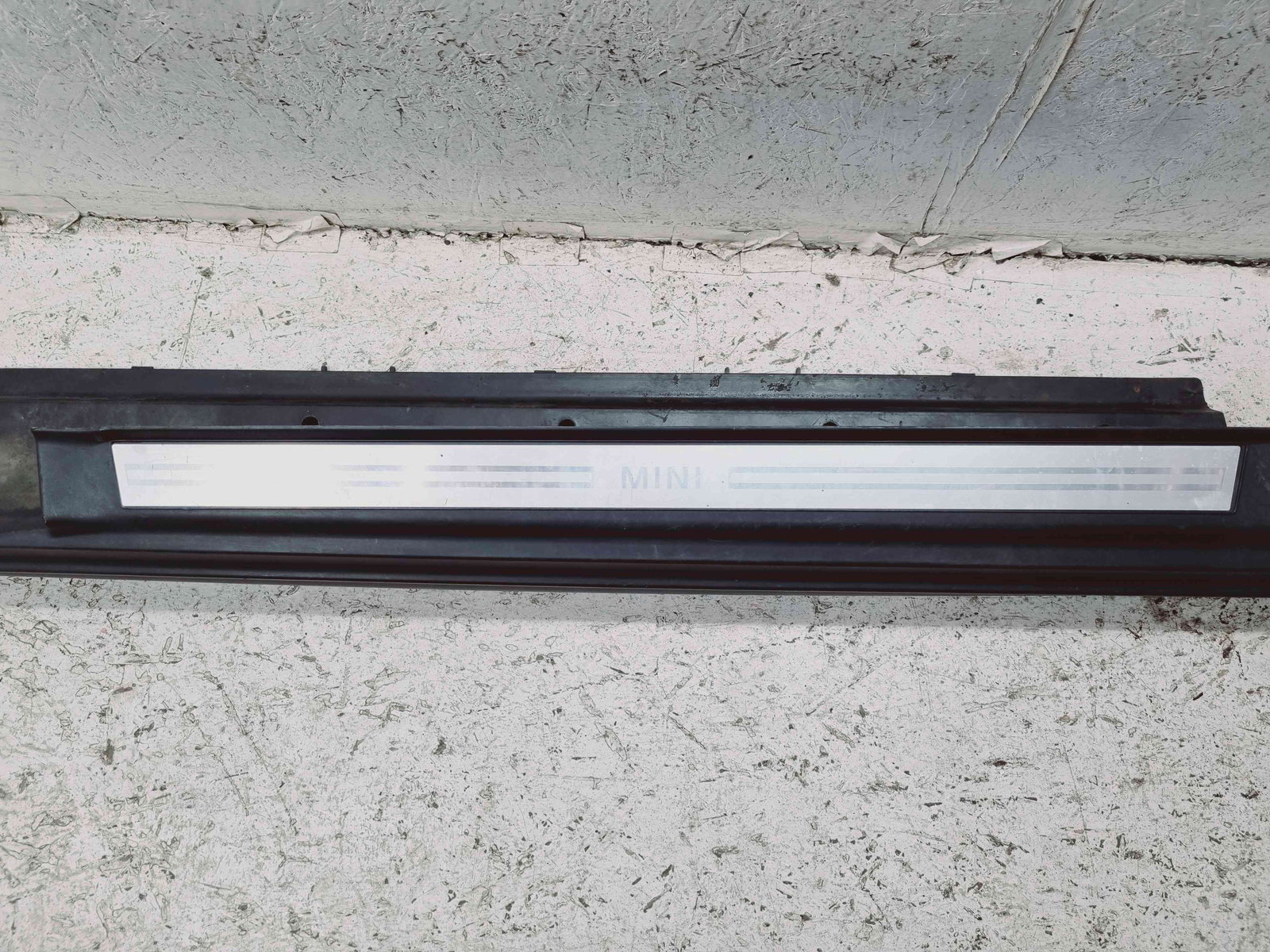 Prag lateral stanga MINI Cooper (R56) [Fabr 2006-2014] 850 PEPPER WHITE - imagine 4