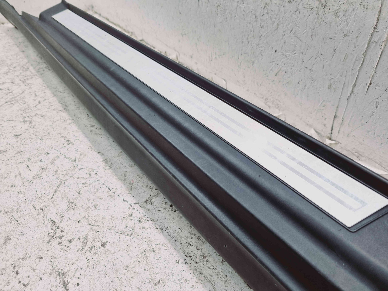 Prag lateral stanga MINI Cooper (R56) [Fabr 2006-2014] 850 PEPPER WHITE - imagine 5