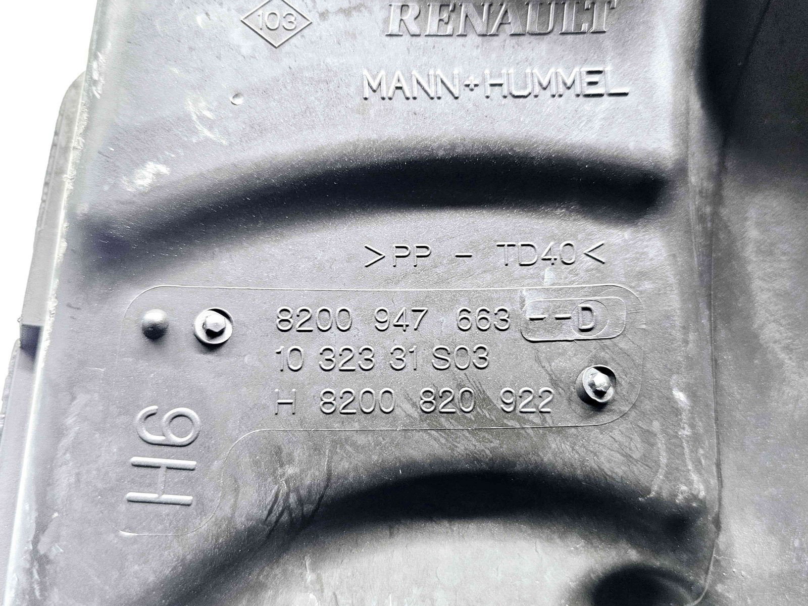 Carcasa filtru aer Renault Scenic 3 [Fabr 2009-2015] 8200947663D 1.5 DCI K9K837 81KW / 110CP - imagine 2