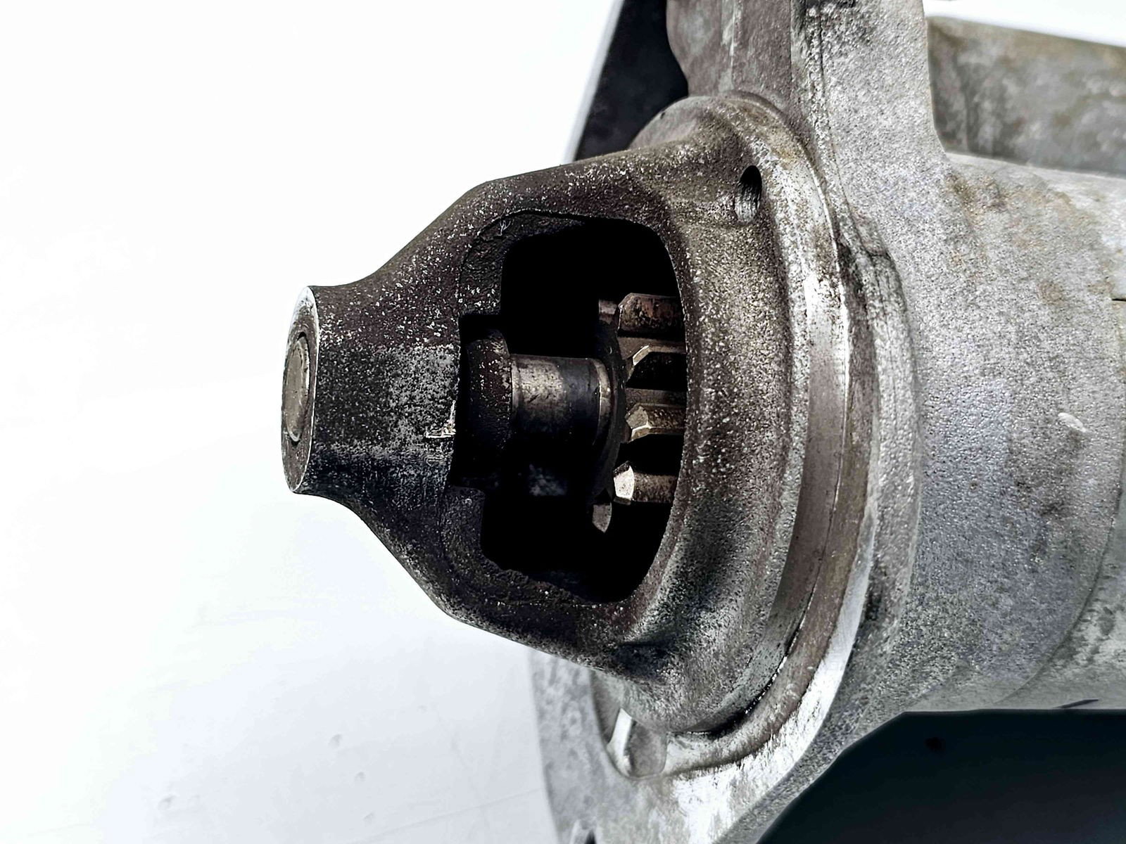 Electromotor 10 dinti PEUGEOT 208 [Fabr 2012-prezent] 9671530880-02 1.2 Benz EB260KW / 82CP - imagine 2