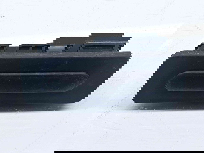   Buton deschidere portbagaj  PEUGEOT 208 [Fabr 2012-prezent] 9676028380