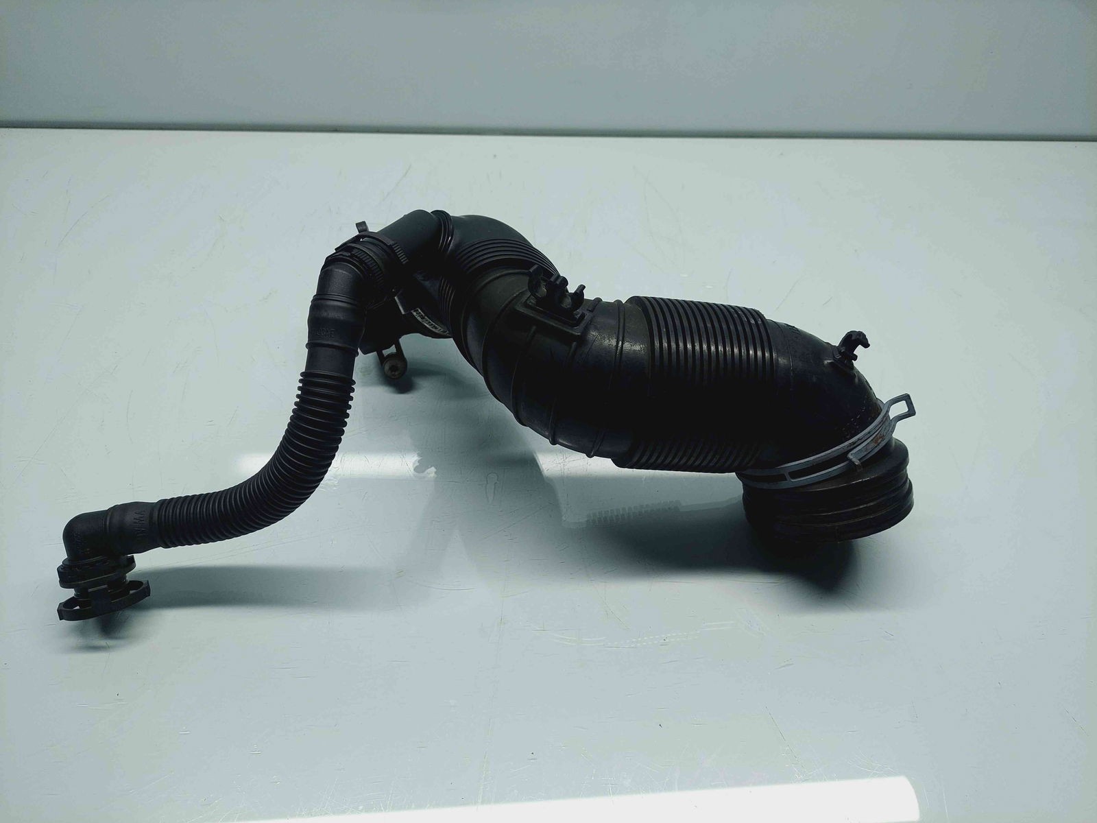 Tub admisie aer Skoda Superb II (3T4) [Fabr 2008-2015] 3C0129654 2.0 TDI CFFB 103KW / 140CP - imagine 1