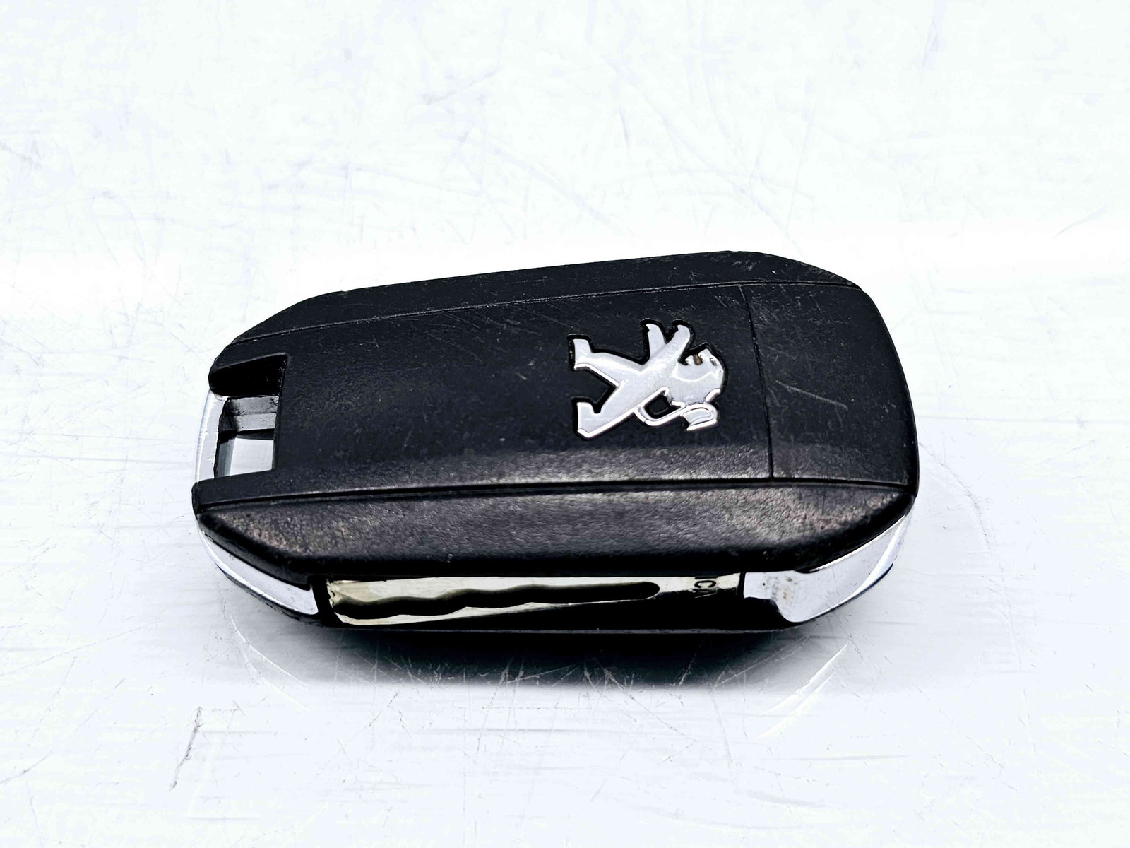 Contact cu cheie Peugeot 208 [Fabr 2012-2024] 9674001080 1.4 HDI DV4C50KW / 68CP - imagine 2