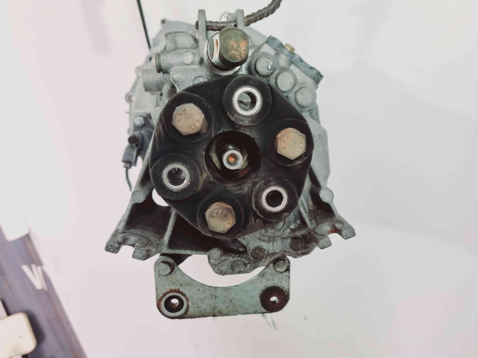 Cutie viteze manuala 5 trepte Bmw 3 (E46) [Fabr 1998-2005] 2200066490 1.8 Benz N42B18 85KW / 115CP - imagine 3