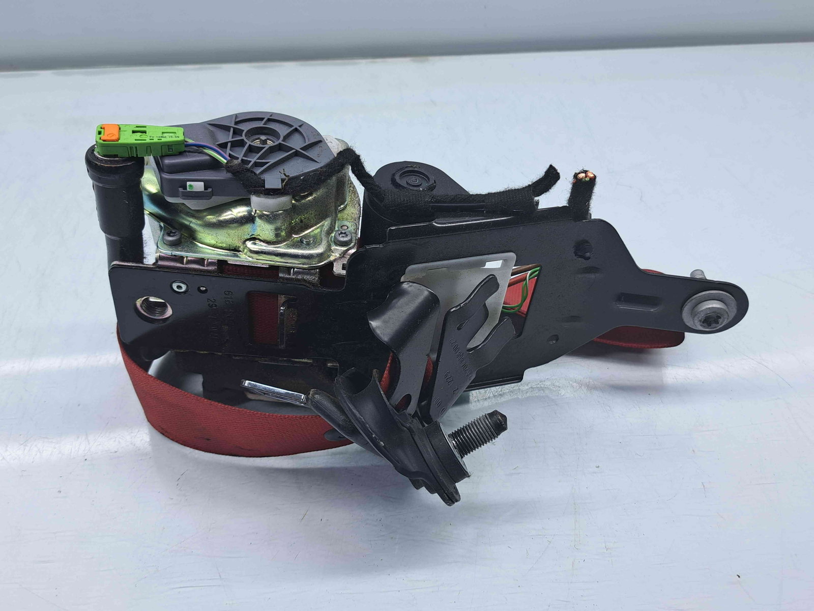 Centura stanga fata Mercedes Clasa C Coupe (C204) Facelift AMG [Fabr 2011-2015] OEM
