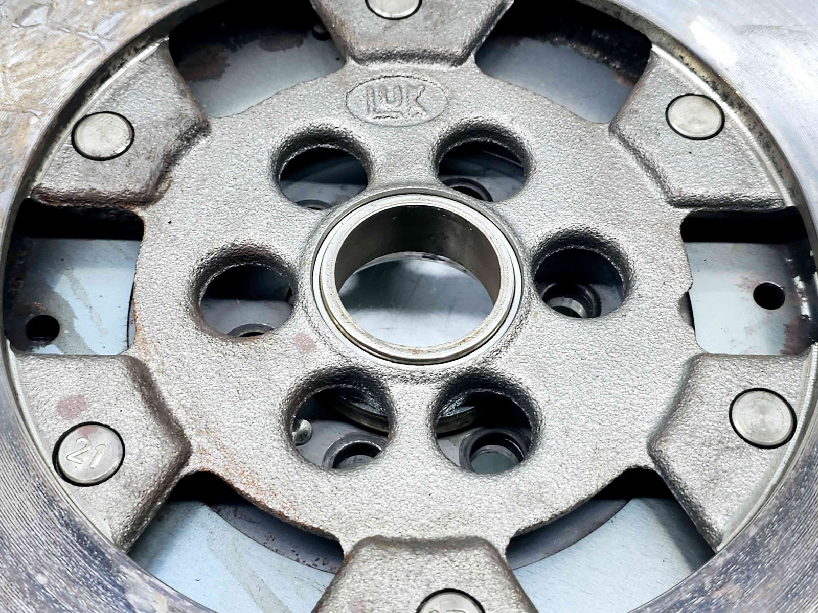 Kit ambreiaj volanta masa dubla Volkswagen Jetta 4 (162,163) [Fabr 2010-2016] OEM 2.0 TDI CFFB 103KW / 140CP - imagine 4