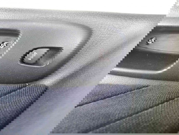 Butoane geam dreapta spate OEM Alfa Romeo 156 (932) 2.4 JTD 1997-2005