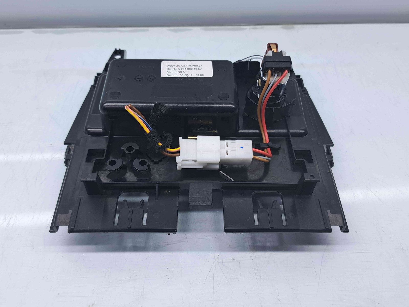 Scrumiera Mercedes Clasa C Coupe (C204) Facelift AMG [Fabr 2011-2015] A2046801350 - imagine 2